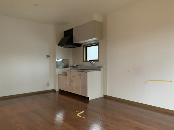 エスポワールイダ弐番館の物件内観写真